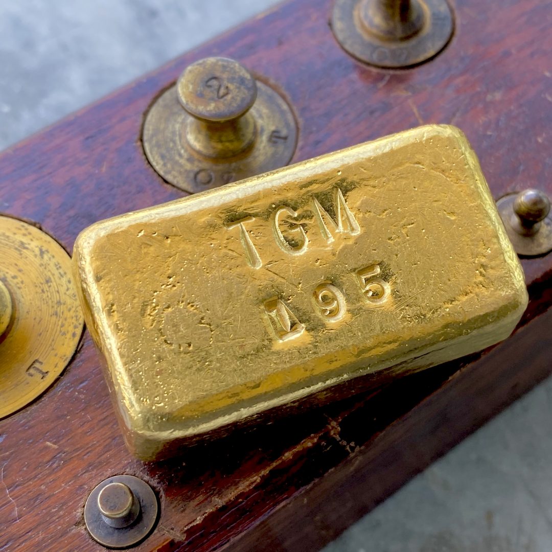 JM&M Johnson Matthey Mallory TGM 10 oz .999 Gold Poured Bar Tolukuma Gold Mining