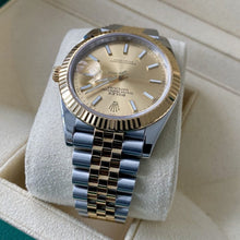 Load image into Gallery viewer, 41mm Rolex Datejust 126333 Gorgeous condition Jubilee Bracelet
