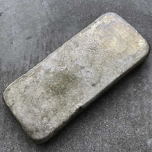 Load image into Gallery viewer, Johnson Matthey 20oz &#39;F&#39; Series .999 Silver Bar
