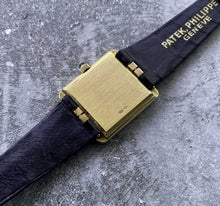 Load image into Gallery viewer, Patek Philippe 18k Yellow gold Iraqi Eagle
