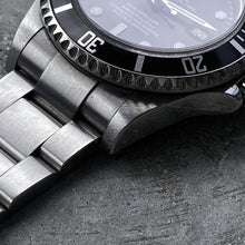 Load image into Gallery viewer, Rolex Sea Dweller 16600 Full Set - Unpolished
