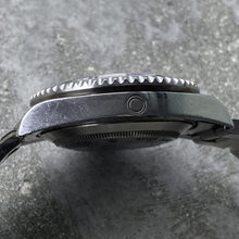 Load image into Gallery viewer, Rolex Sea Dweller 16600 Full Set - Unpolished
