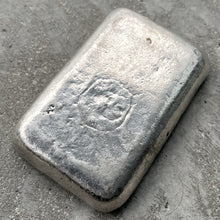 Load image into Gallery viewer, Williams Gold Refining Vintage 10oz .999 Fine Silver Bar
