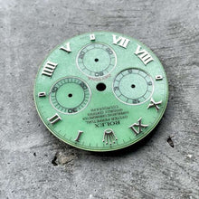 Load image into Gallery viewer, Green Chrysoprase Rolex Dial Daytona 116509 - Factory original 100% Untouched
