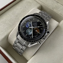 Load image into Gallery viewer, 2004 Omega 42mm Speedmaster 3577.50 Stainless Steel - With Box - Moon to Mars
