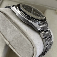 Load image into Gallery viewer, 2004 Omega 42mm Speedmaster 3577.50 Stainless Steel - With Box - Moon to Mars
