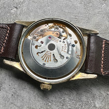 Load image into Gallery viewer, Vintage Rolex 5506 Honey Comb Explorer dial

