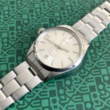 Load image into Gallery viewer, Stunning 1967 Rolex Air King 5500 Stainless Silver Dial - 7835 Riveted Bracelet

