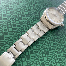Load image into Gallery viewer, Stunning 1967 Rolex Air King 5500 Stainless Silver Dial - 7835 Riveted Bracelet
