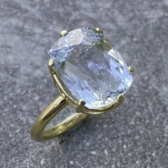 Vintage Van Cleef & Arpels 18k Yellow Gold Ring - 5 CT Aquamarine