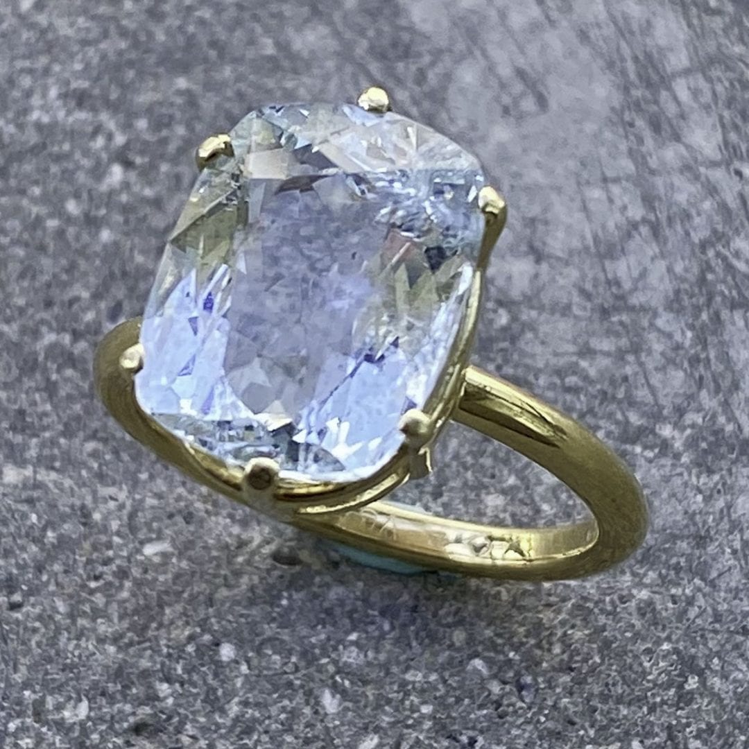 Vintage Van Cleef & Arpels 18k Yellow Gold Ring - 5 CT Aquamarine