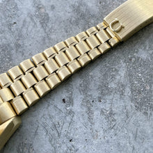 Load image into Gallery viewer, 1969 Omega Speedmaster 18K Gold BA145.022
