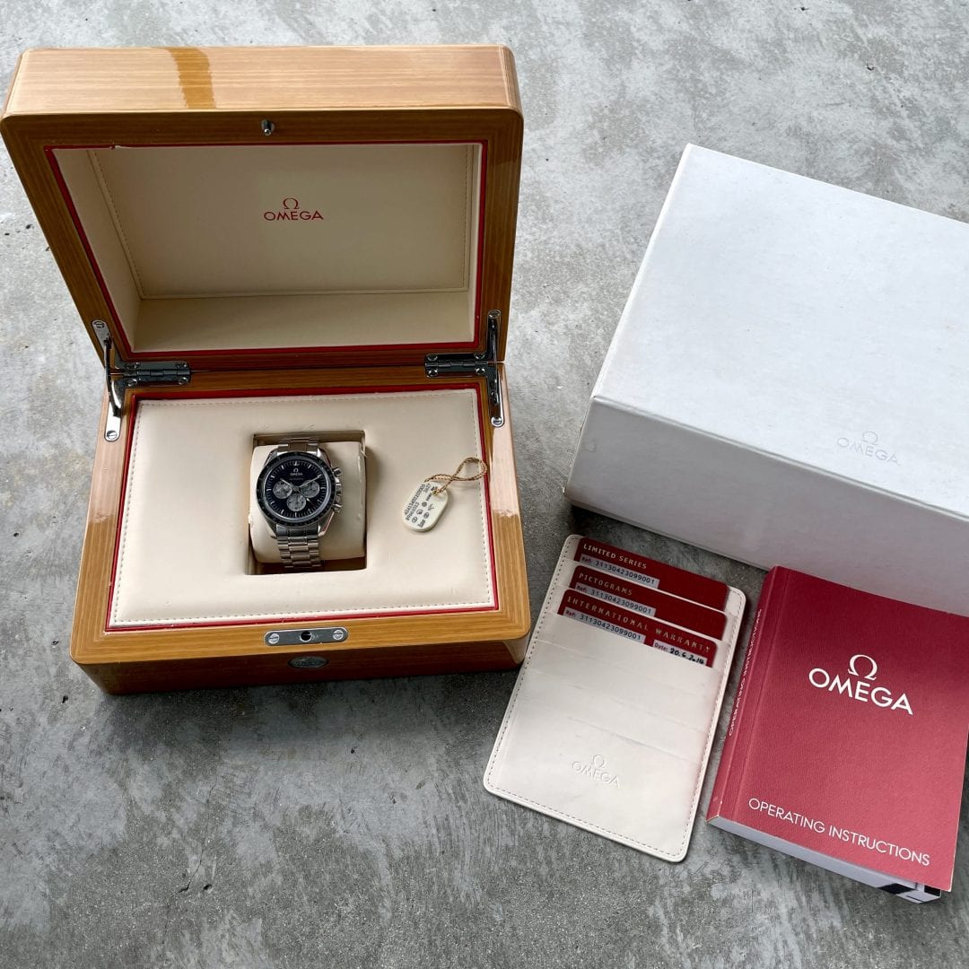 Omega Speedmaster Meteorite Dial 311.30.42.30.99.001
