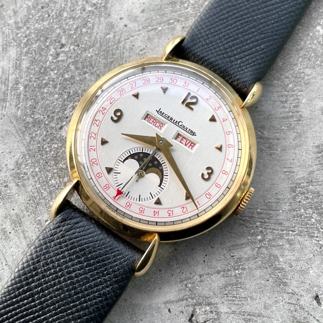 Jaeger Lecoultre - Solid 18K Yellow Gold Triple Date Calendar Moon 141.008.1