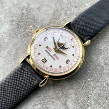 Load image into Gallery viewer, Jaeger Lecoultre - Solid 18K Yellow Gold Triple Date Calendar Moon 141.008.1
