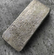 Load image into Gallery viewer, Vintage Engelhard Mocatta 32.15oz Kilo .999 Silver Bar
