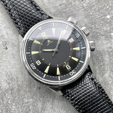 Load image into Gallery viewer, Jaeger LeCoultre Polaris Memovox Alarm E859
