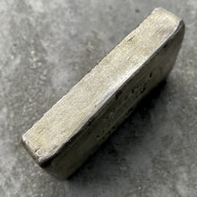 Load image into Gallery viewer, Engelhard 10oz 8 Serial Prefix Silver Bar
