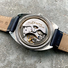 Load image into Gallery viewer, 1970s Zenith Auto Sport Blue Dial

