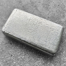 Load image into Gallery viewer, Vintage Engelhard 5oz poured silver bar 5 digit Serial
