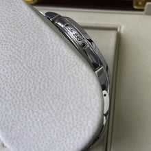 Load image into Gallery viewer, Uylsse Nardin Classico 40mm 8153-111 Blue Enamel Dial - - Box + Papers
