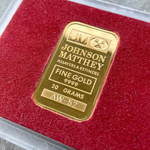 Load image into Gallery viewer, 20 Gram Johnson Matthey Gold Bar - AW-52 Serial
