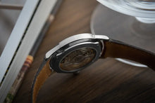 Load image into Gallery viewer, Jaeger Lecoultre Reserve De Marche Master Control 140.8.93.s – Box + Papers
