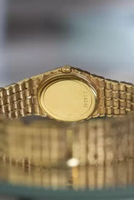 Load image into Gallery viewer, Ladies Audemars Piguet Bamboo 18K Yellow Gold Black Grid Pattern Dial
