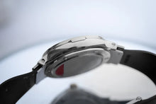 Load image into Gallery viewer, Ladies Hublot Classic MDM 1390 - 18K Gold + Stainless -Striking Red Dial
