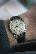 Load image into Gallery viewer, Movado Calendograf Triple Calendar 14823 Stainless Steel with Fancy Lugs
