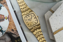 Load image into Gallery viewer, Omega Constellation 18k Solid Yellow Gold 166.059 – Stunning! 143 grams
