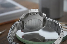 Load image into Gallery viewer, Omega Ploprof 166.077 Seamaster 600 Professional - Moon-like Surface
