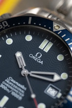Load image into Gallery viewer, Omega Seamaster 300 Blue Wave dial 2531.80 - Automatic - Serviced
