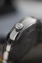 Load image into Gallery viewer, Omega Seamaster 300 Blue Wave dial 2531.80 - Automatic - Serviced
