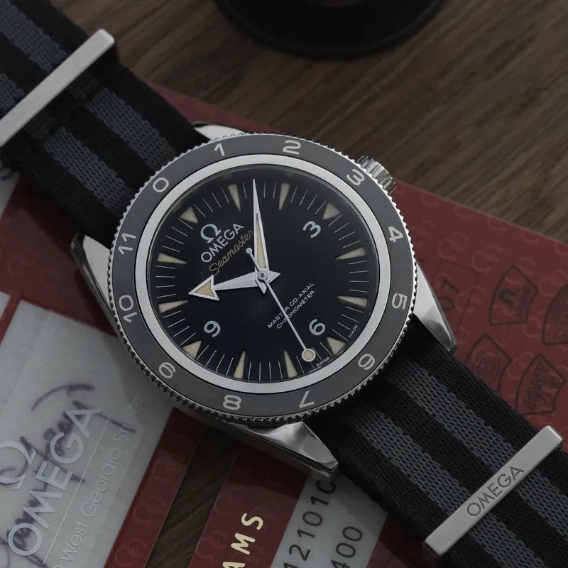 Omega Seamaster 300 Spectre 23332412101001 - Box and Papers + Stainles ...