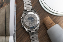 Load image into Gallery viewer, Omega Speedmaster 145022 1450 808 bracelet and 861 movement -Blue Hesalite
