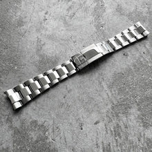 Load image into Gallery viewer, Original 2005 Rolex Daytona 78490 Stainless Steel Oyster Bracelet 116520
