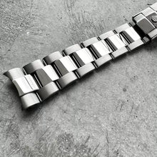 Load image into Gallery viewer, Original 2005 Rolex Daytona 78490 Stainless Steel Oyster Bracelet 116520
