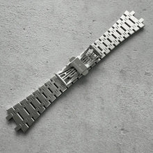 Load image into Gallery viewer, Original Audemar Piguet Stainless Bracelet 15300
