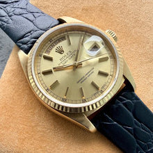 Load image into Gallery viewer, Rolex 18K Yellow Gold 18038 President
