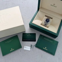 Load image into Gallery viewer, Rolex 31mm Datejust 278240 Oyster Blue dial – Box / Papers
