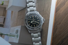 Load image into Gallery viewer, Rolex 5513 Submariner Stainless Steel - Glossy Gilt Dial
