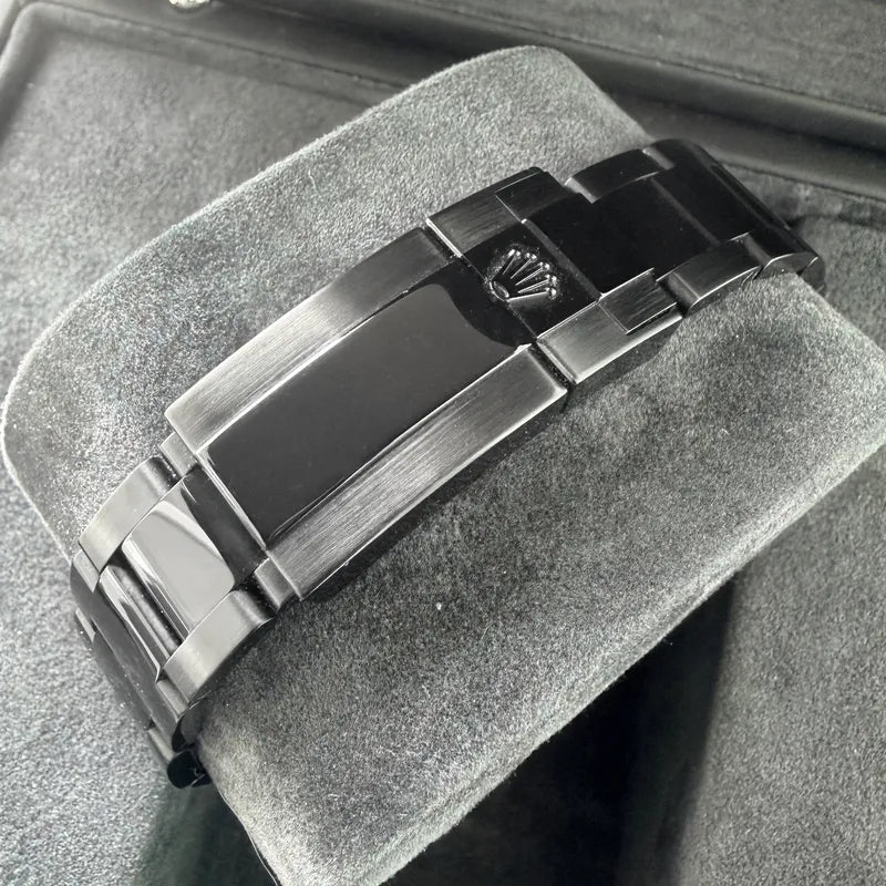 Rolex Daytona Blaken - All Black 116520 - Box + Papers