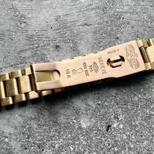 Load image into Gallery viewer, Rolex President 18k Solid Yellow Gold 69178 - Stunning Purple dial
