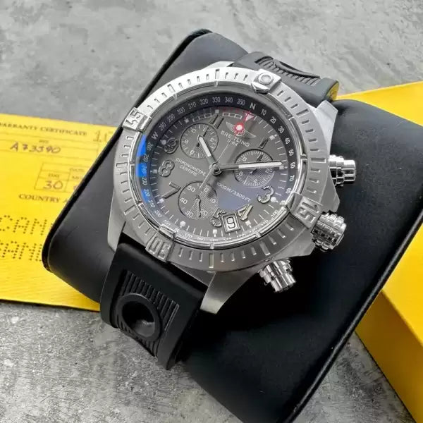 Breitling Avenger A73390 Stainless Rubber – Grey Dial – Box + Papers / Serviced