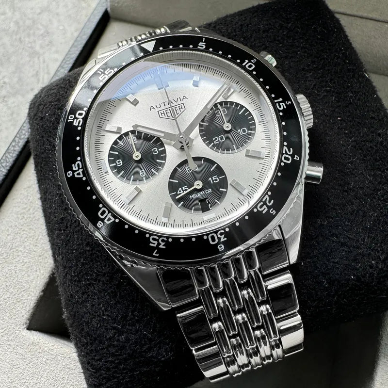 Tag Heuer Jack Heuer Autavia 85th Birthday CBE 2111 – Box and Papers