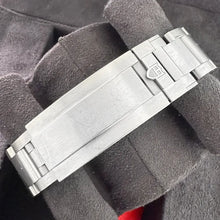 Load image into Gallery viewer, Tudor Pelagos Titanium - Box and Papers 25407N - Stunning condition
