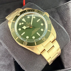 Tudor Yellow Gold Black Bay 58 Green Dial 79018V - Box Papers  + 2 Extra Straps