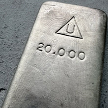 Load image into Gallery viewer, Vintage 20 oz .999 Silver Delta Poured bar
