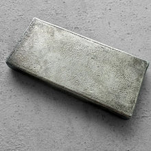 Load image into Gallery viewer, Vintage 20 oz .999 Silver Engelhard Poured bar
